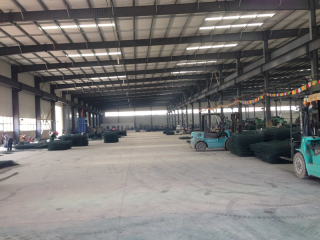 安平縣中石絲網(wǎng)制造有限公司車間